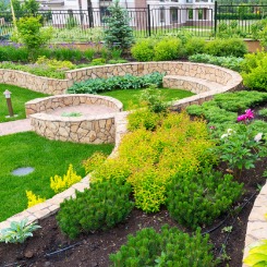 Quality Landscaping and Lawn Care Services in Waterloo, Iowa